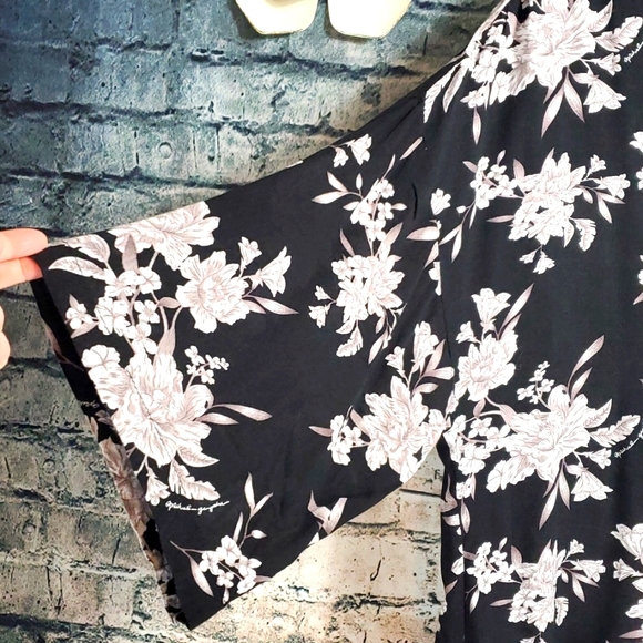 Spiritual Gangster | Gypsy Boho Cottagecore Maya Black Floral Kimono Duster - Picture 8 of 11